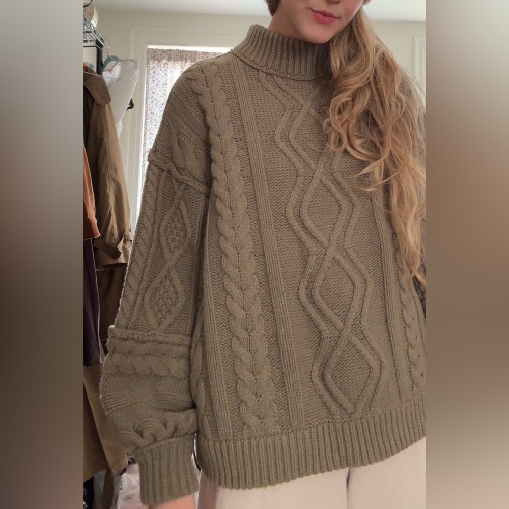We The Free Love Your Cable - Chunky Mockneck - Olive - Picture 6 of 7